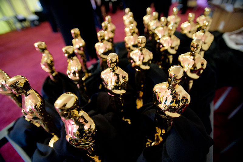 Oscars Statuettes